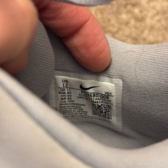 Nike Giannis Immortality 4 Mens 12 Wolf Grey/Mtlc Platinum Bball Slighty Used - Picture 6 of 7